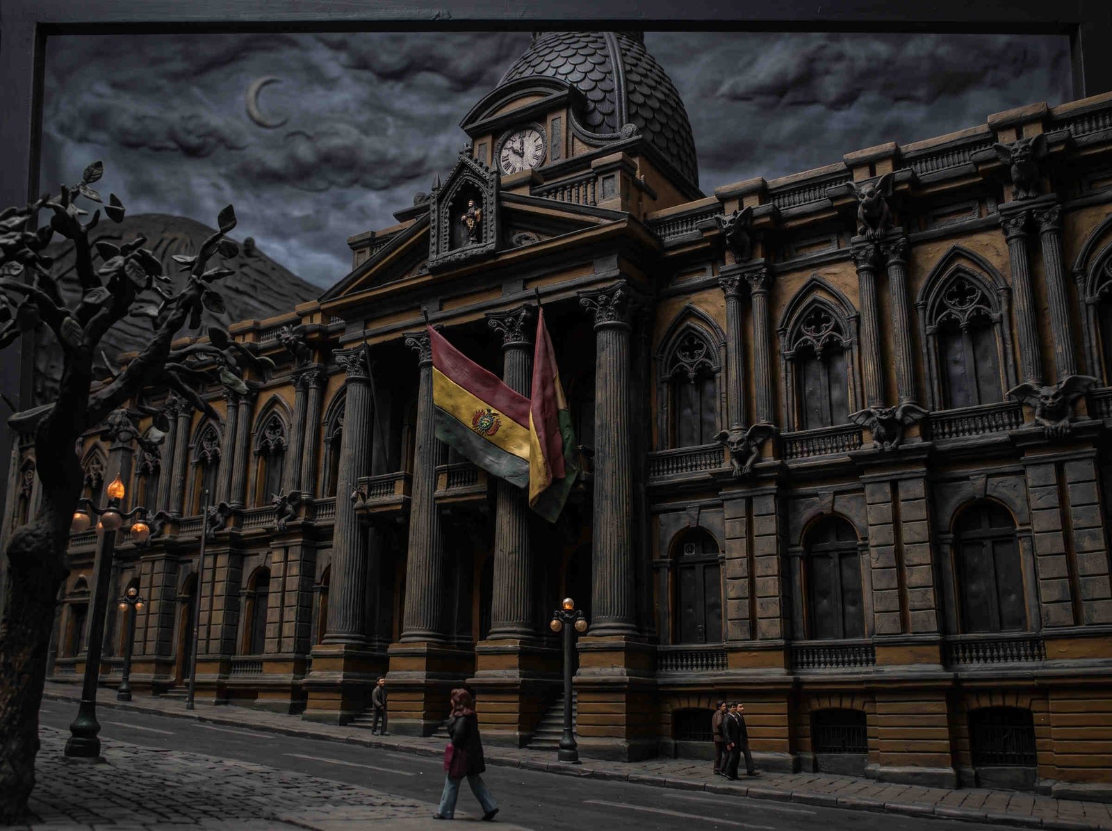 Viraje Estratégico y Fricción Constitucional de la Ley de Inversiones PL-684 en Bolivia